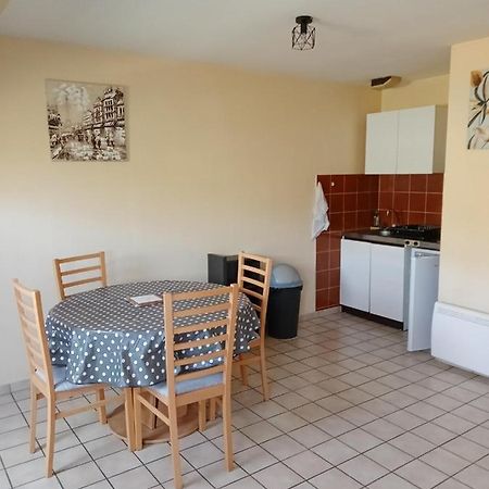 Appartamento Marguerite Massiac Esterno foto